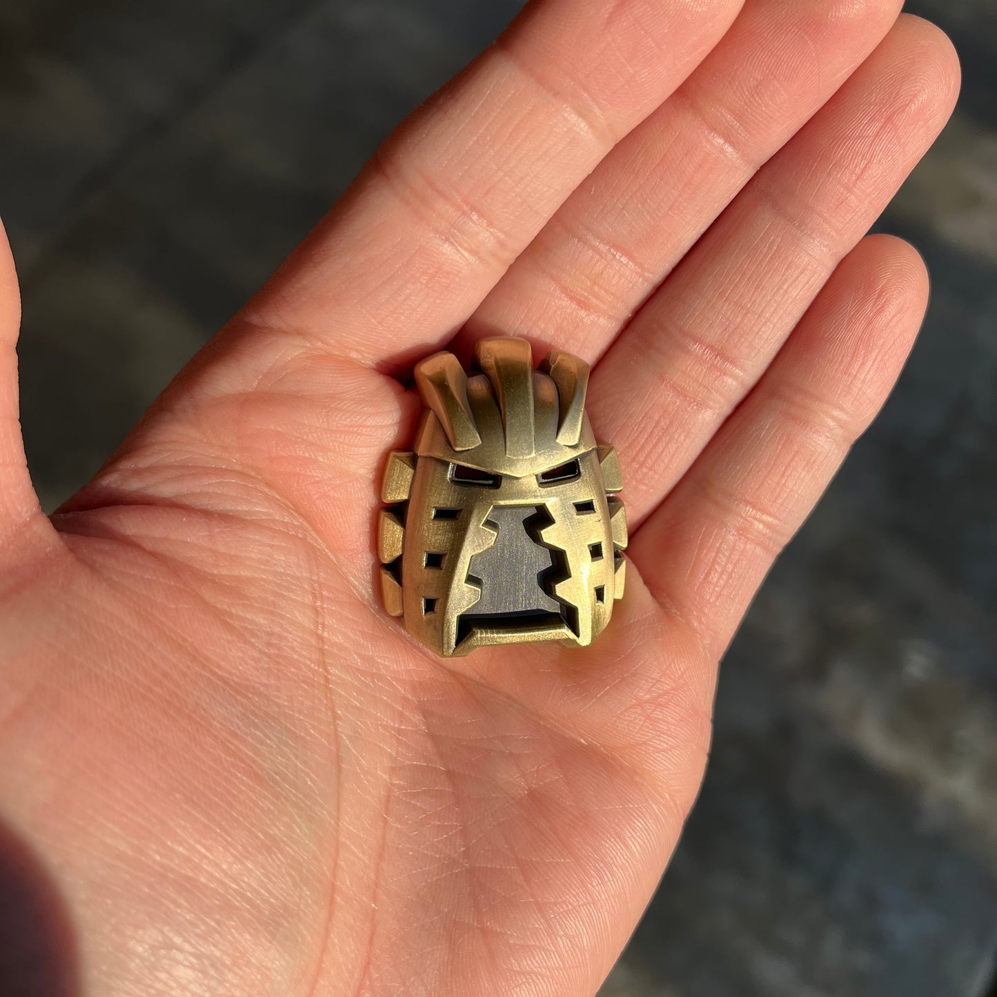 mask of light bionicle kanohi to scale angled